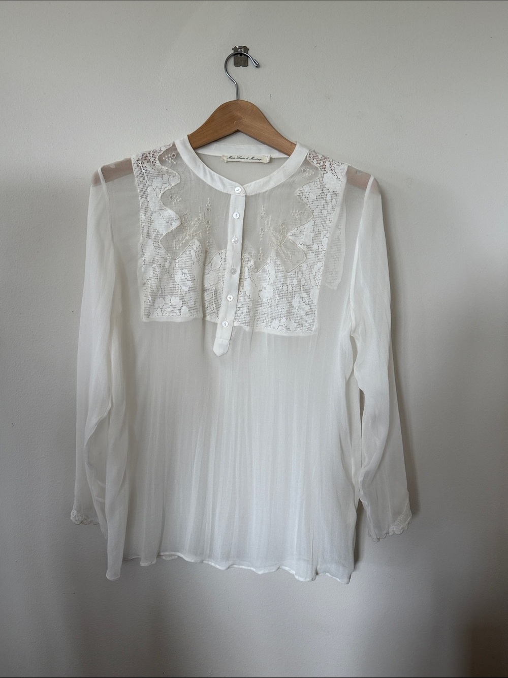 Marie Louise de Monterey lightweight, thin, lace blouse